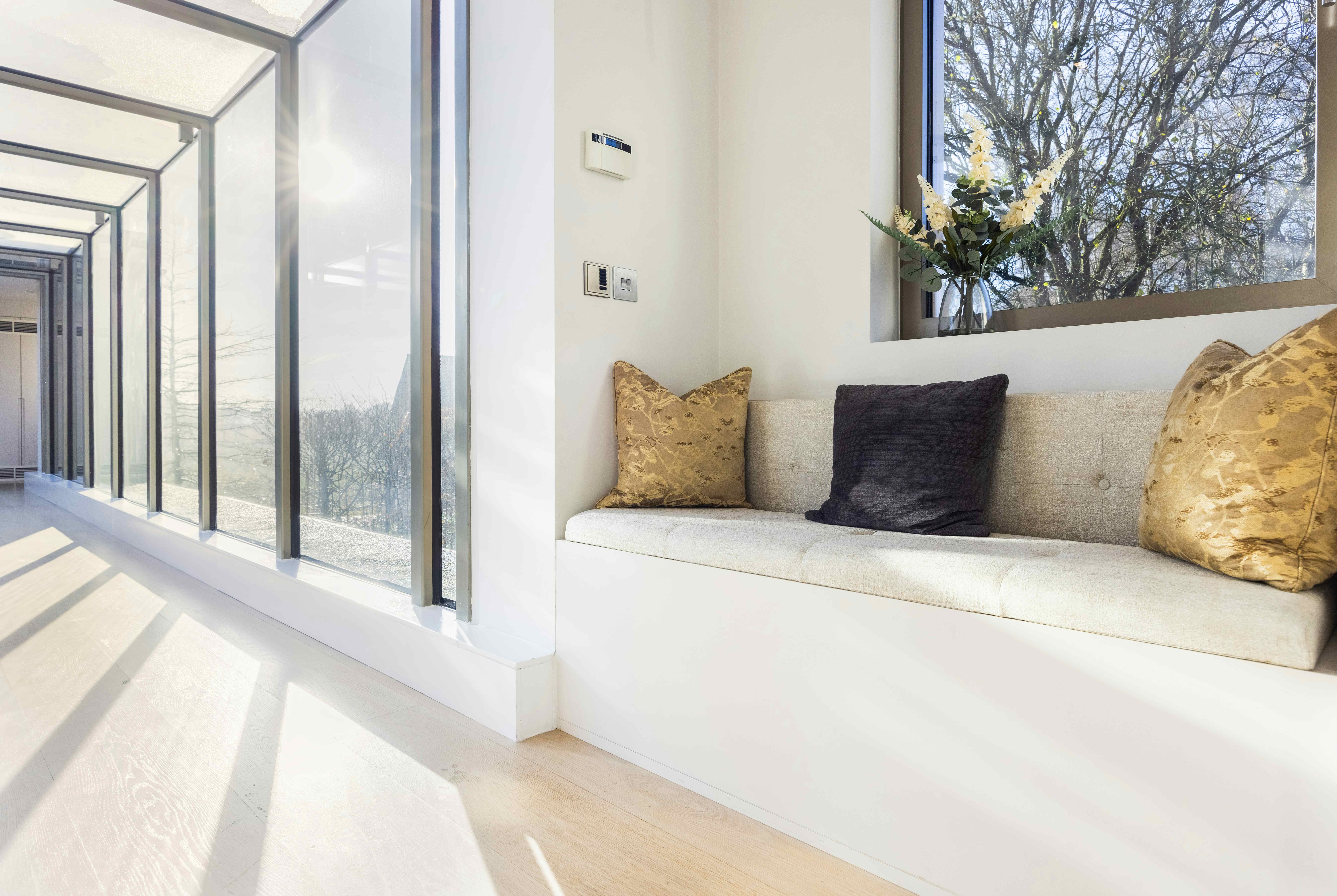 Radlett Eco Mansion 38