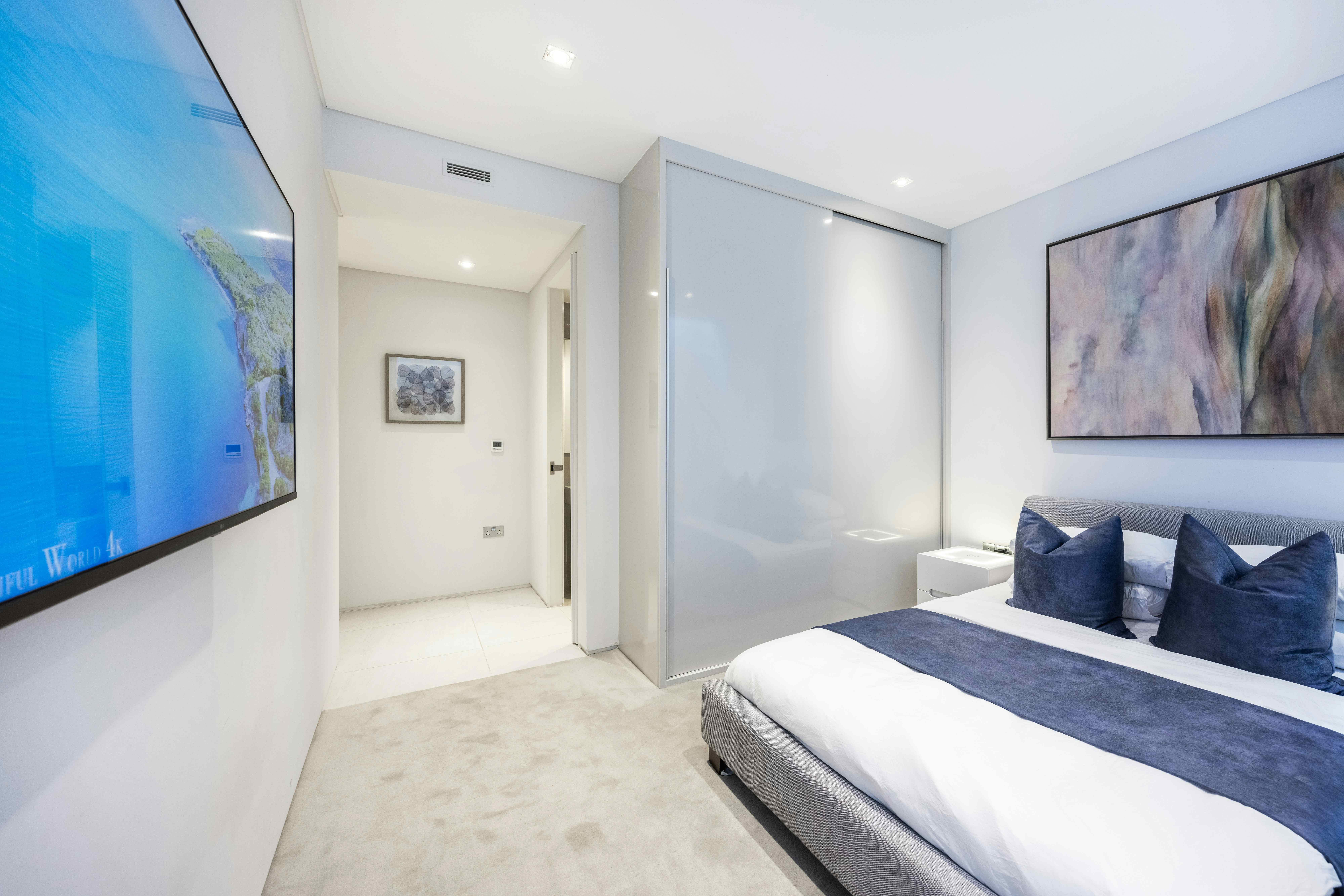 Radlett Eco Mansion 84