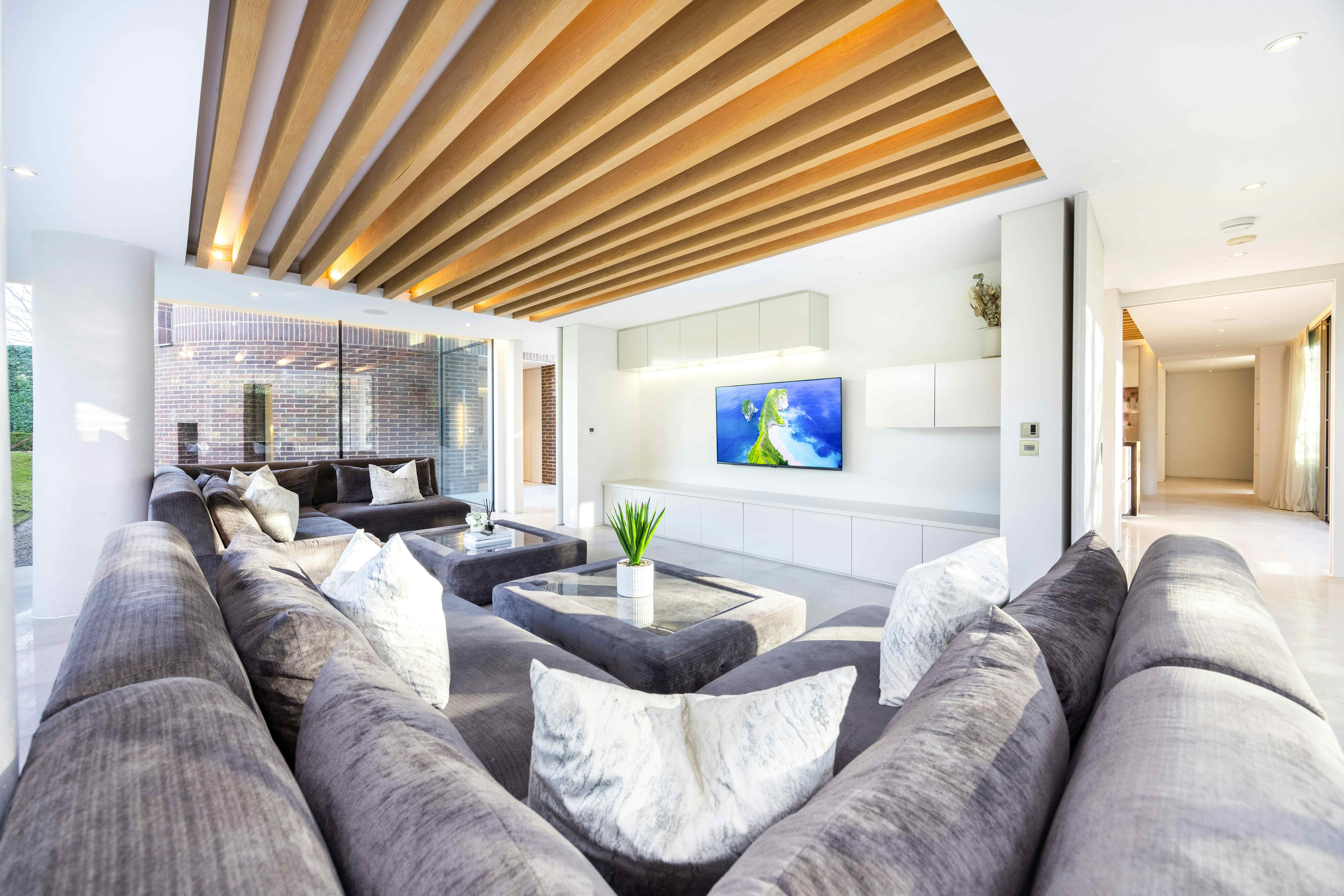 Radlett Eco Mansion 25