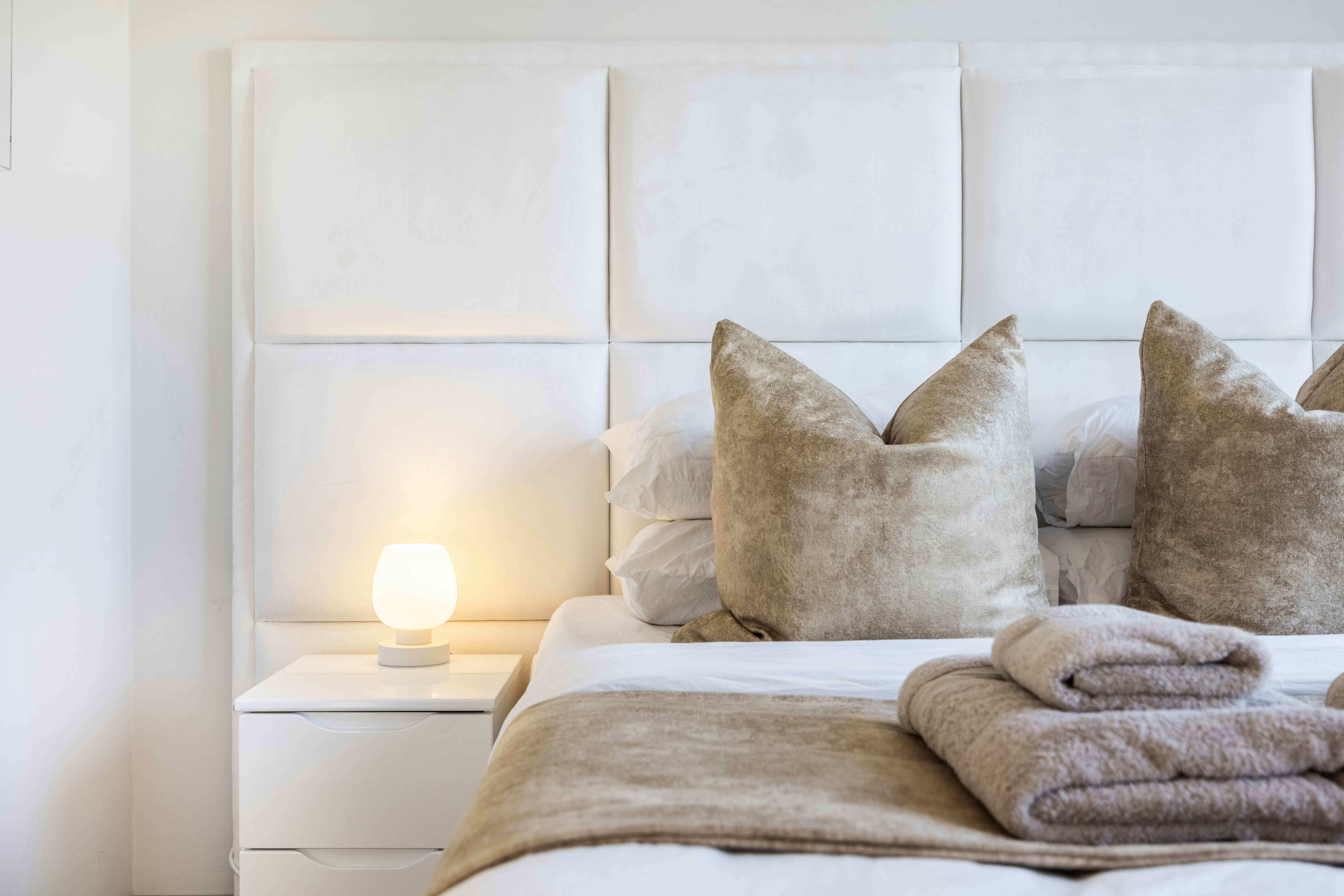 Radlett Eco Mansion 73