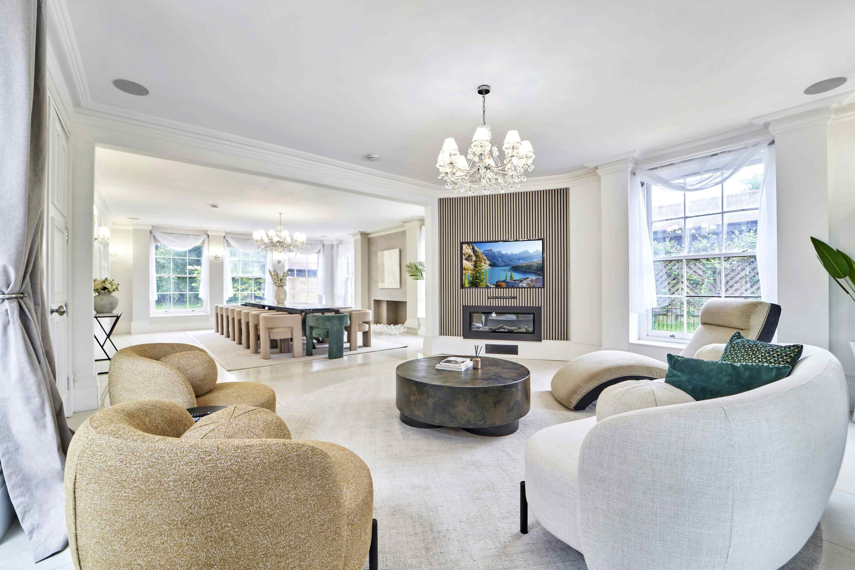 The Essex Mansion 15