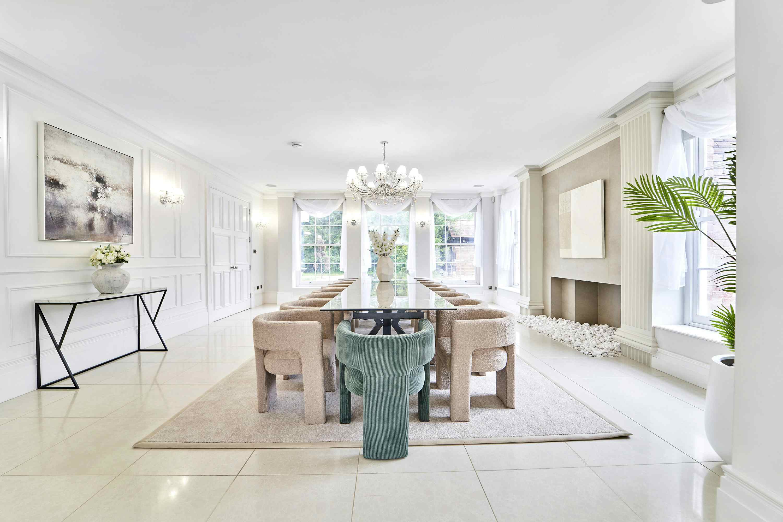 The Essex Mansion 16