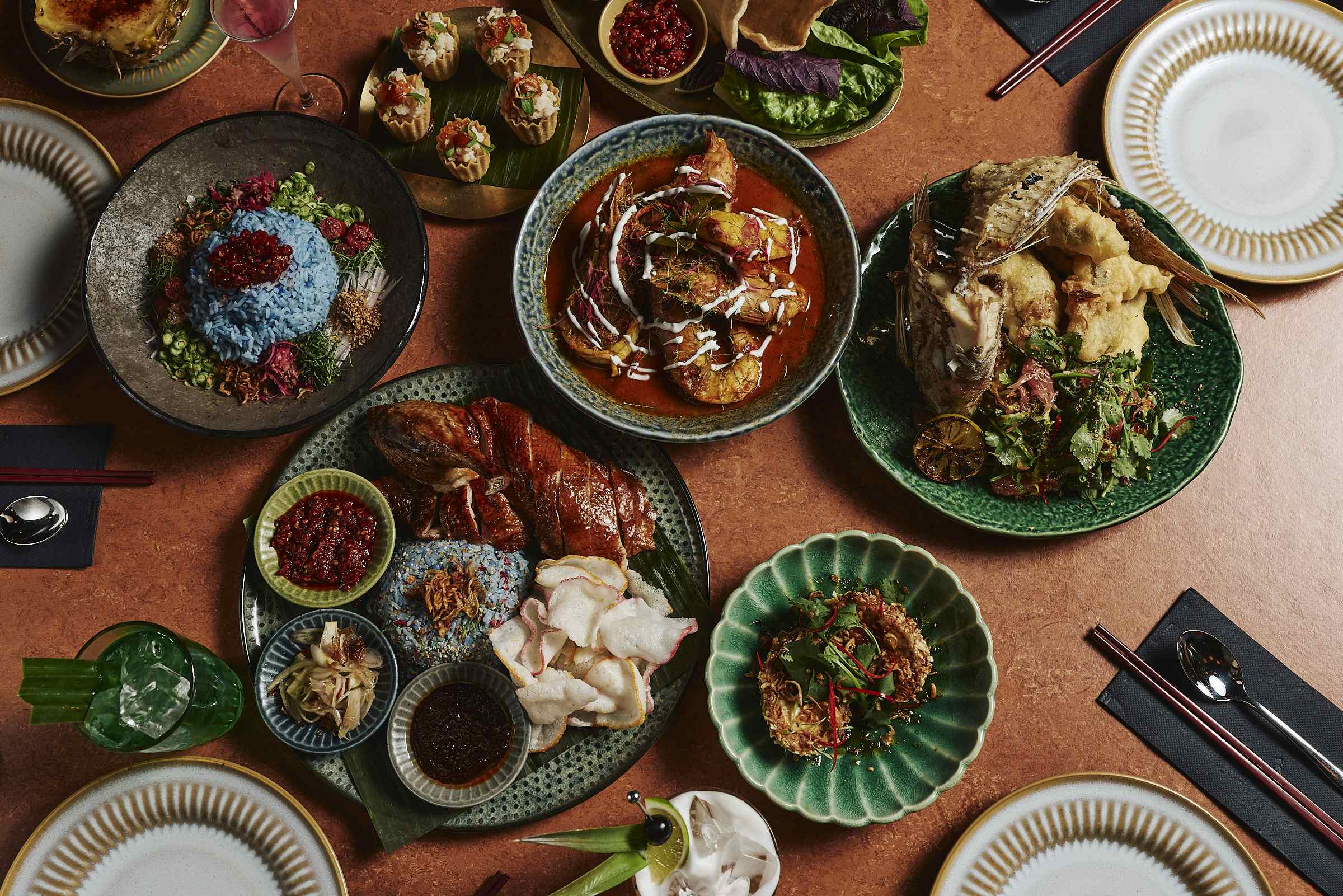 Past / Port Dining  2