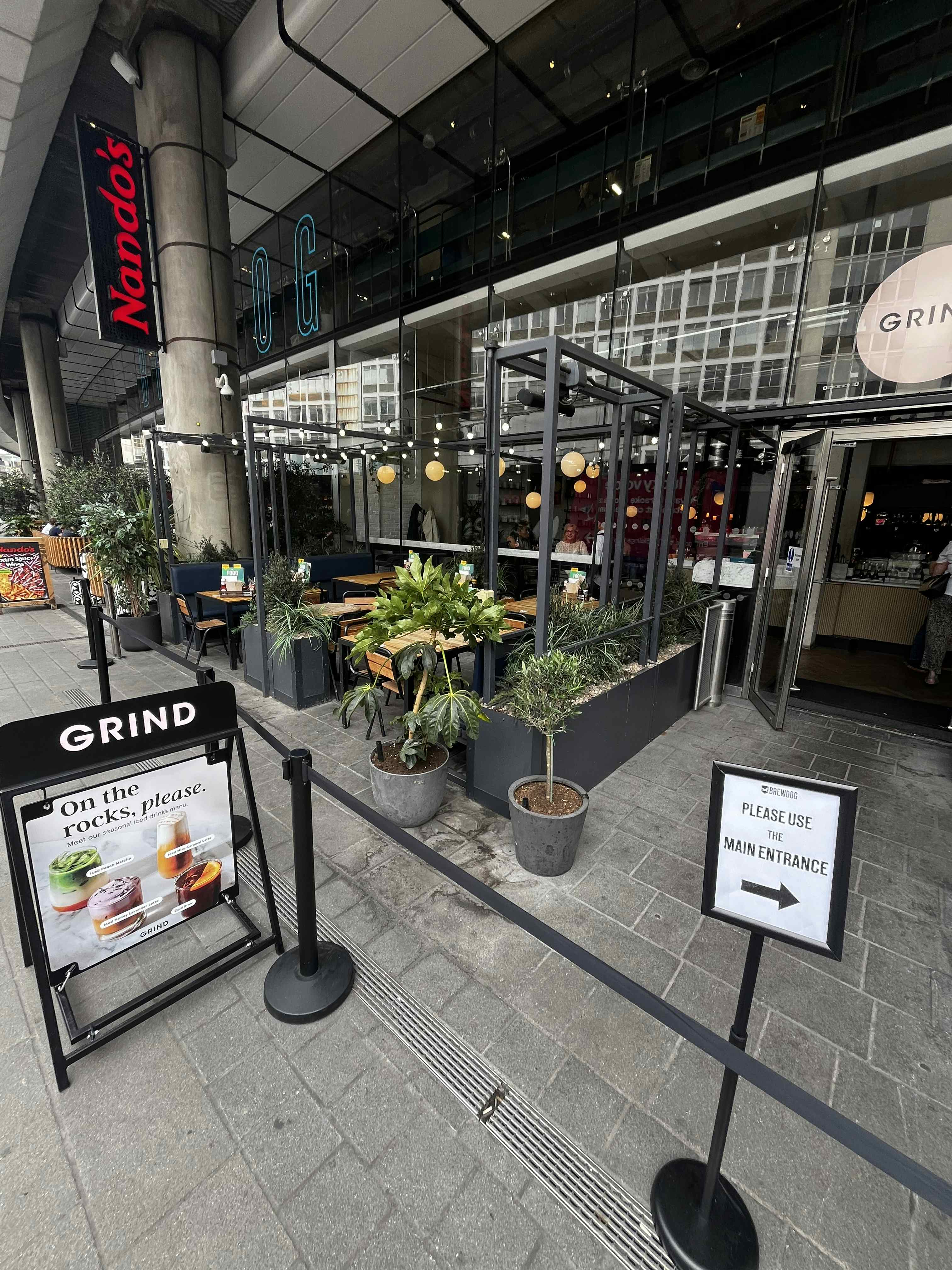 Grind Cocktail Bar 6