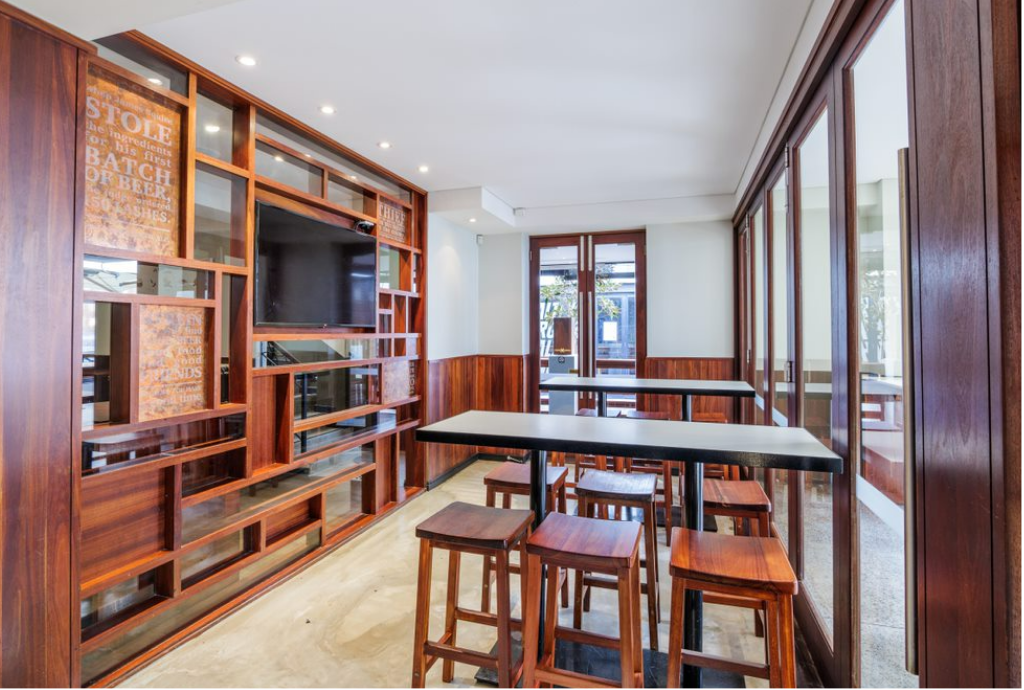 The Generous Squire, CBD 2