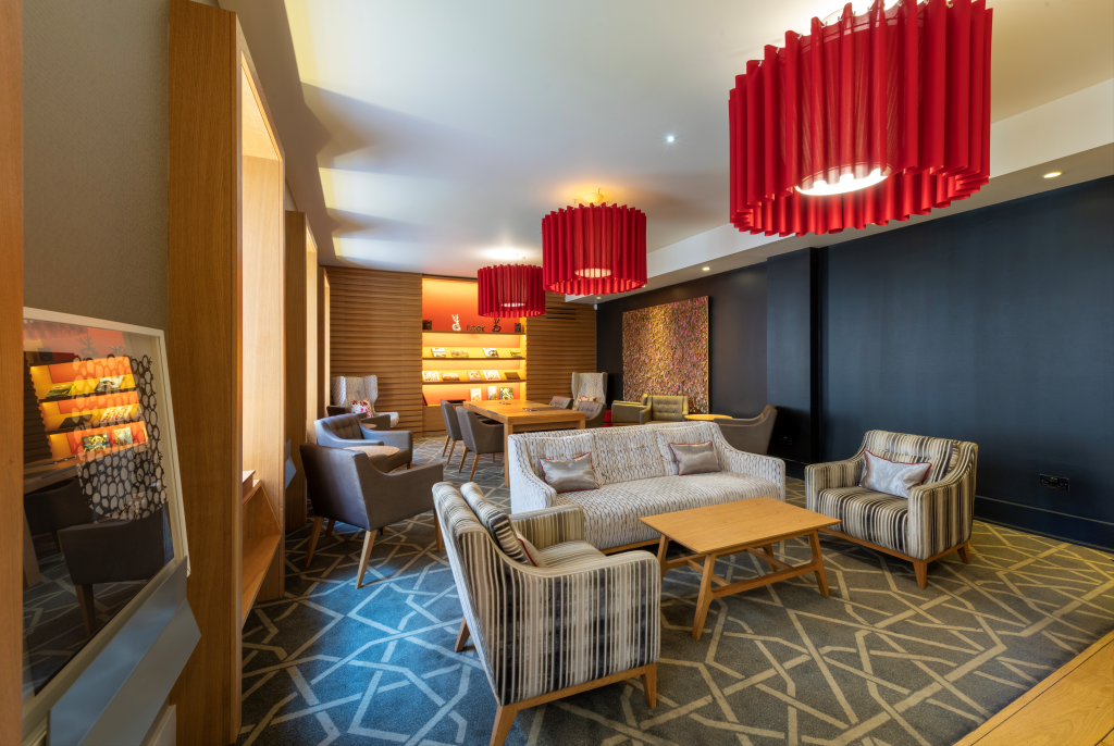 The Executive Lounge 0