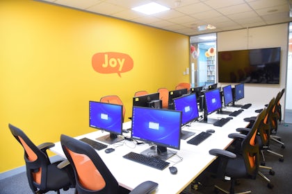 Room 5, Joy 1