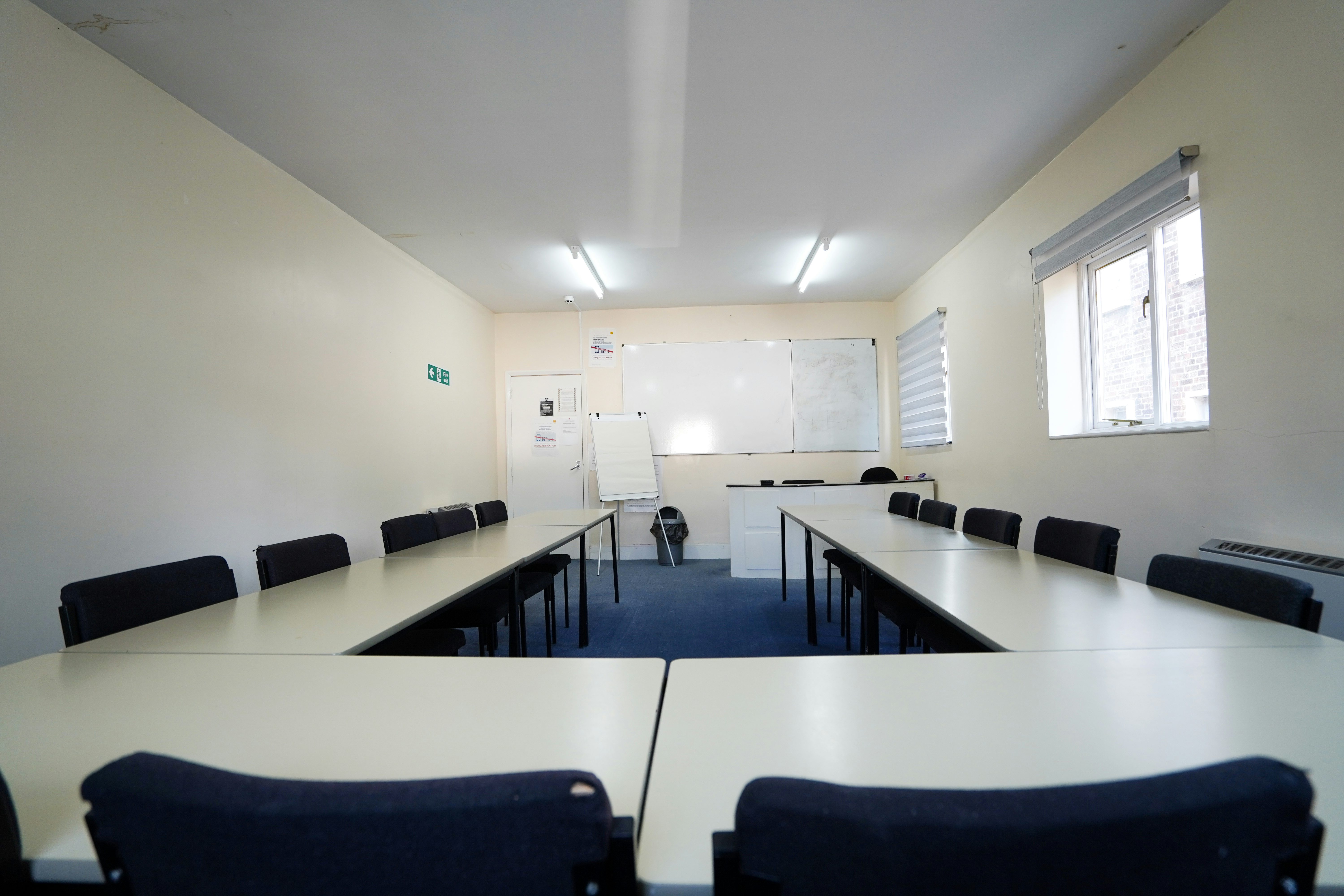 Meeting/Classroom 101 4