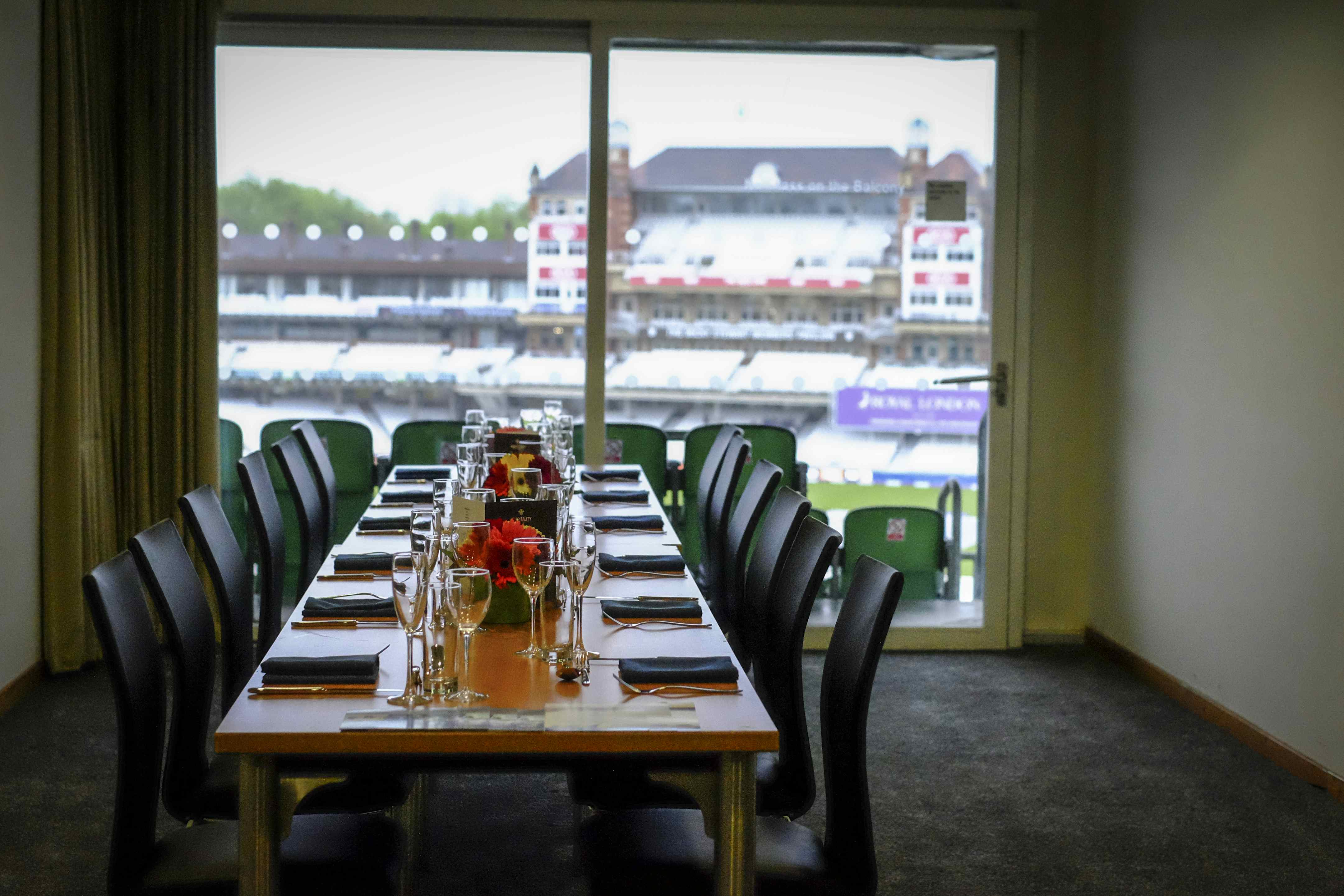 Single Executive Box