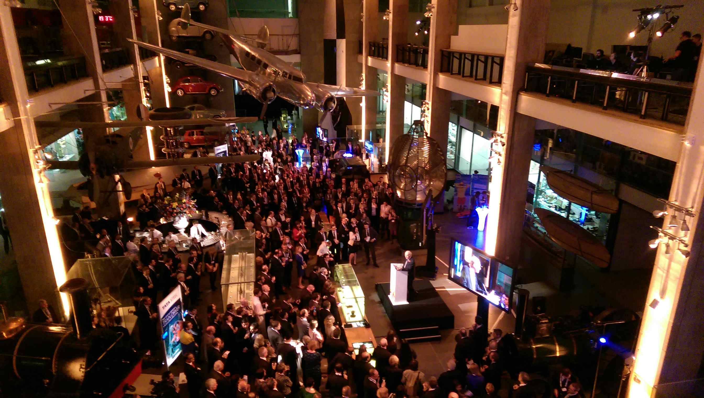 Making the Modern World 6