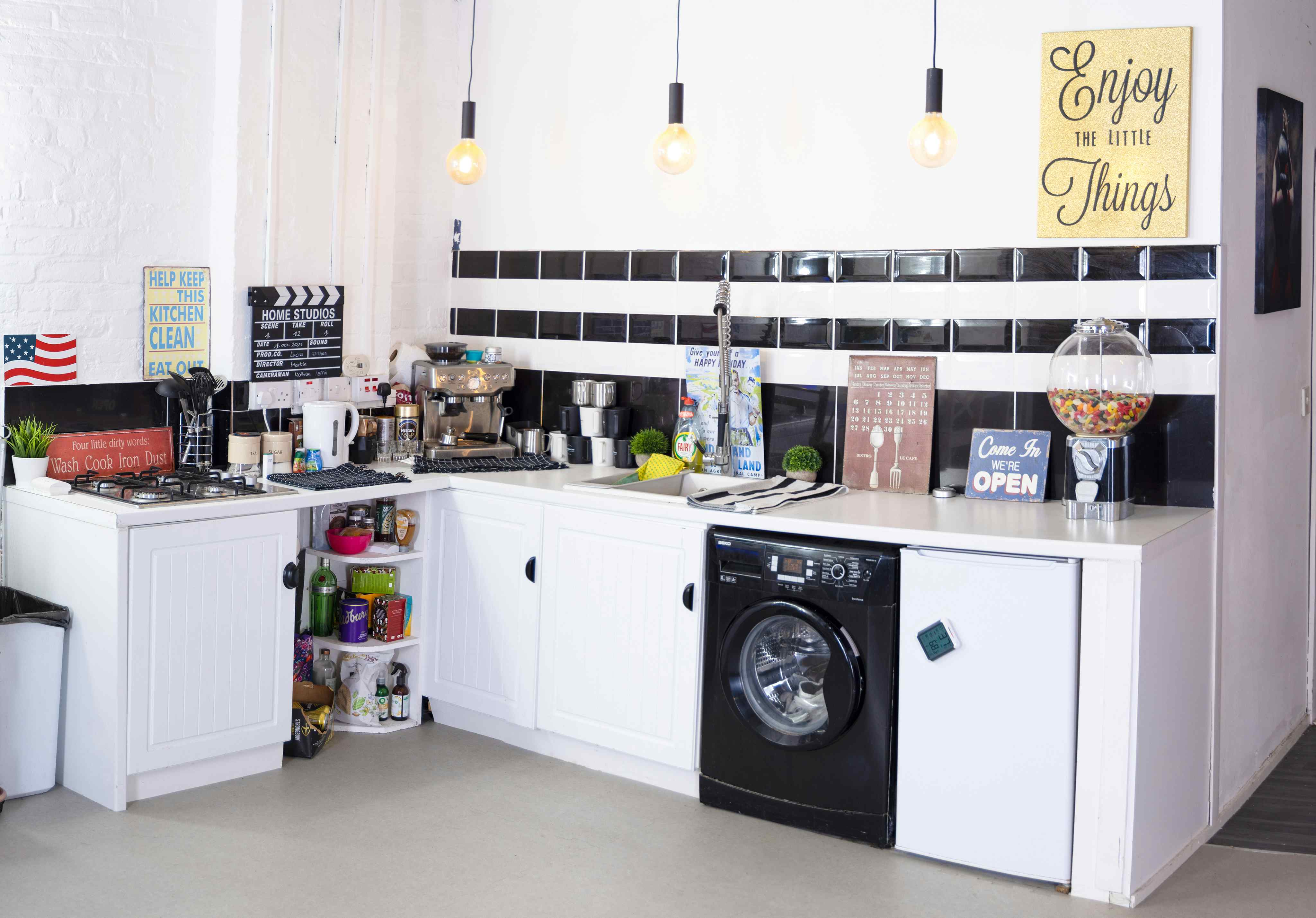 Photographic Studio Space 8