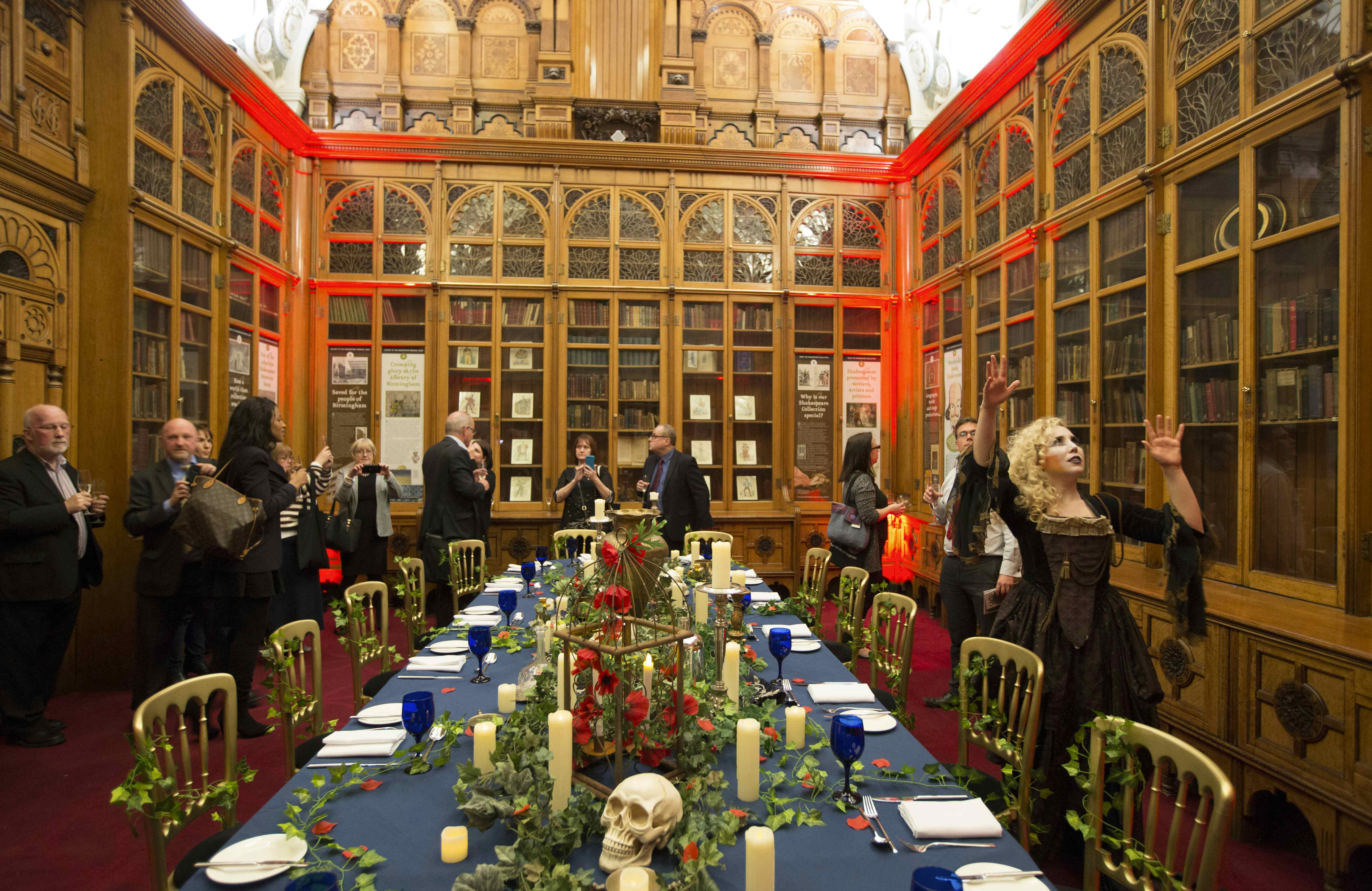 Shakespeare Memorial Room & Skyline 1