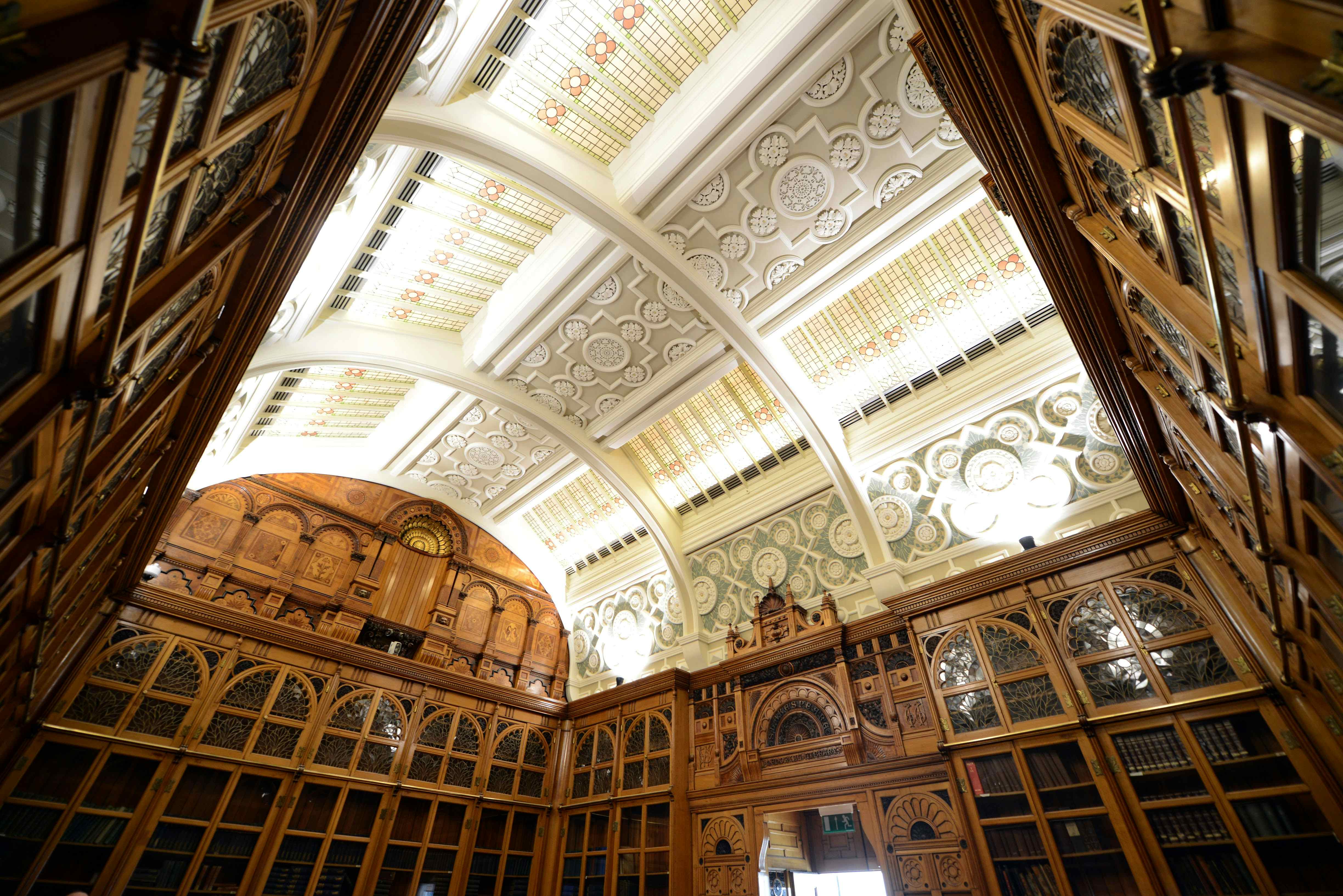 Shakespeare Memorial Room & Skyline 4