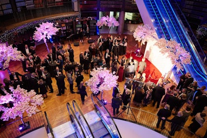 Book Rotunda 5