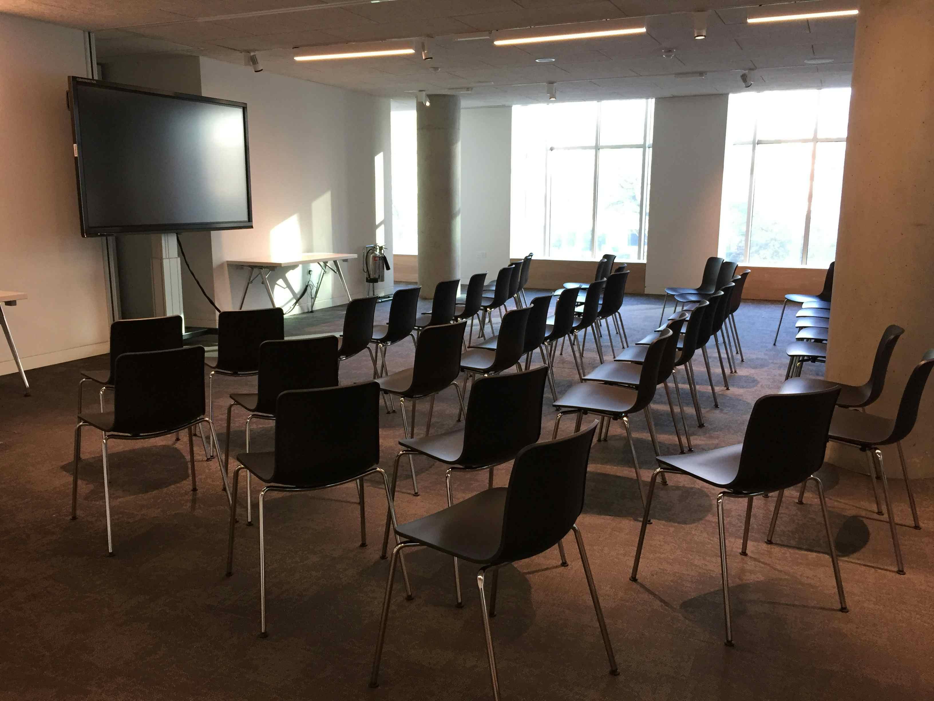 Ulm & Bauhaus Room 2