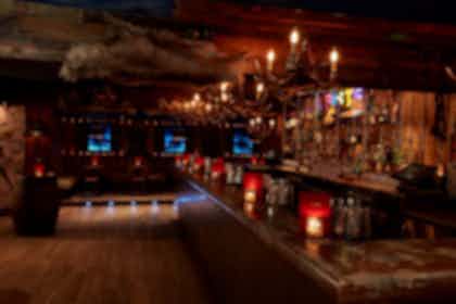 Cocktail Lounge Bar 10
