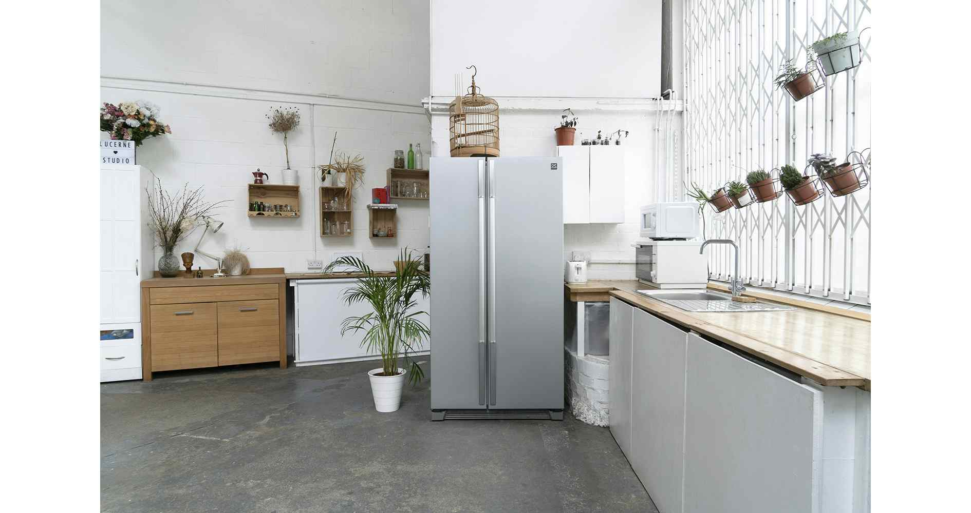 Photographic studio 10