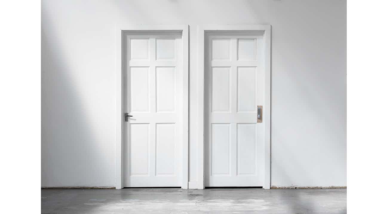 Photographic studio 12