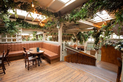Whole Venue 14