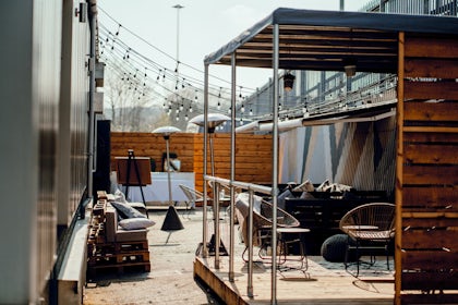 Main Hall & Bar 2