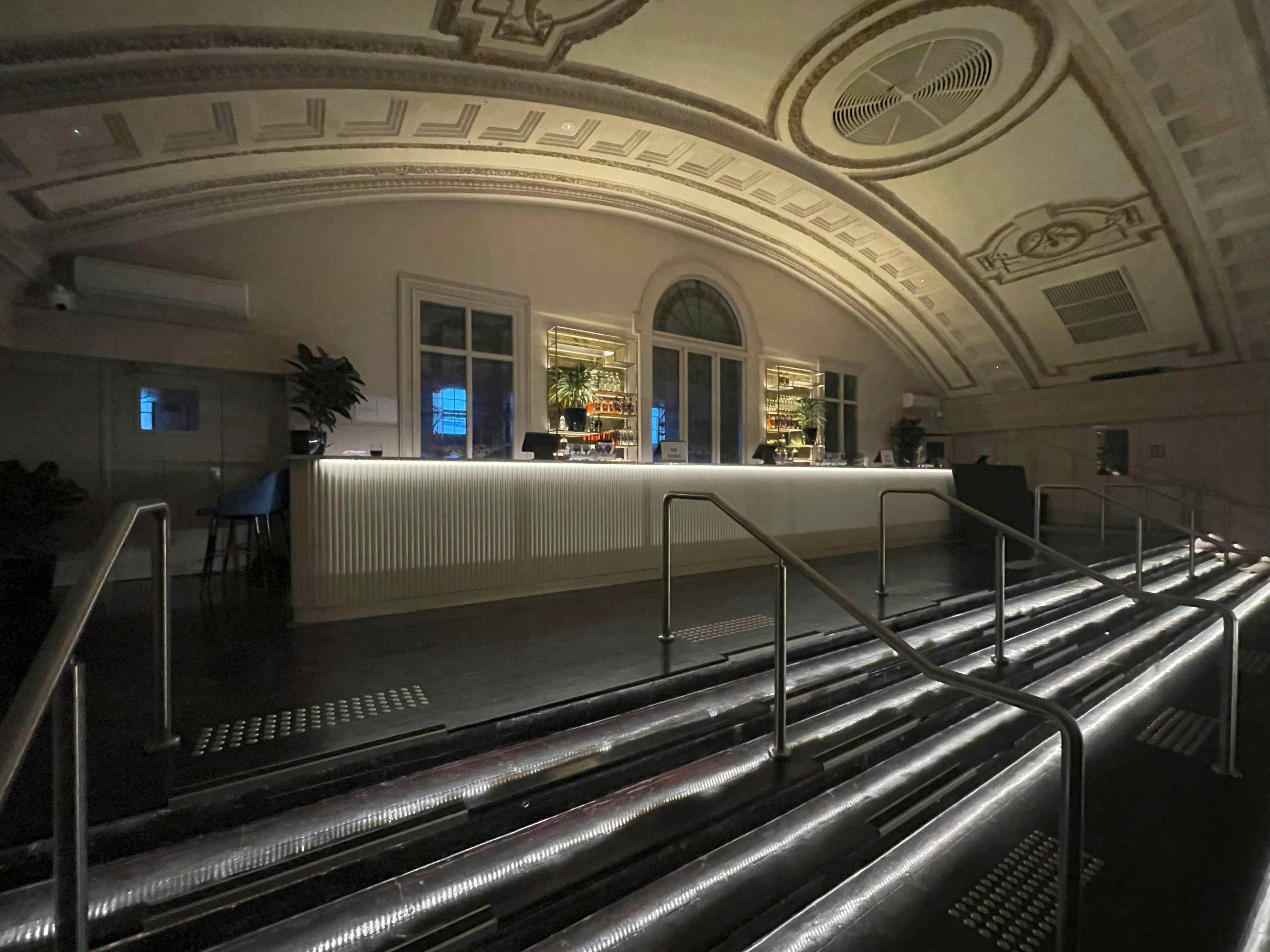 Cocktail Mezzanine 3