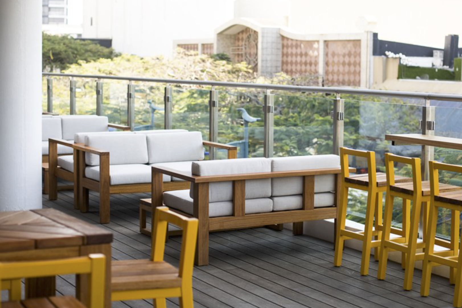 Palm Tree Alley 3D tour