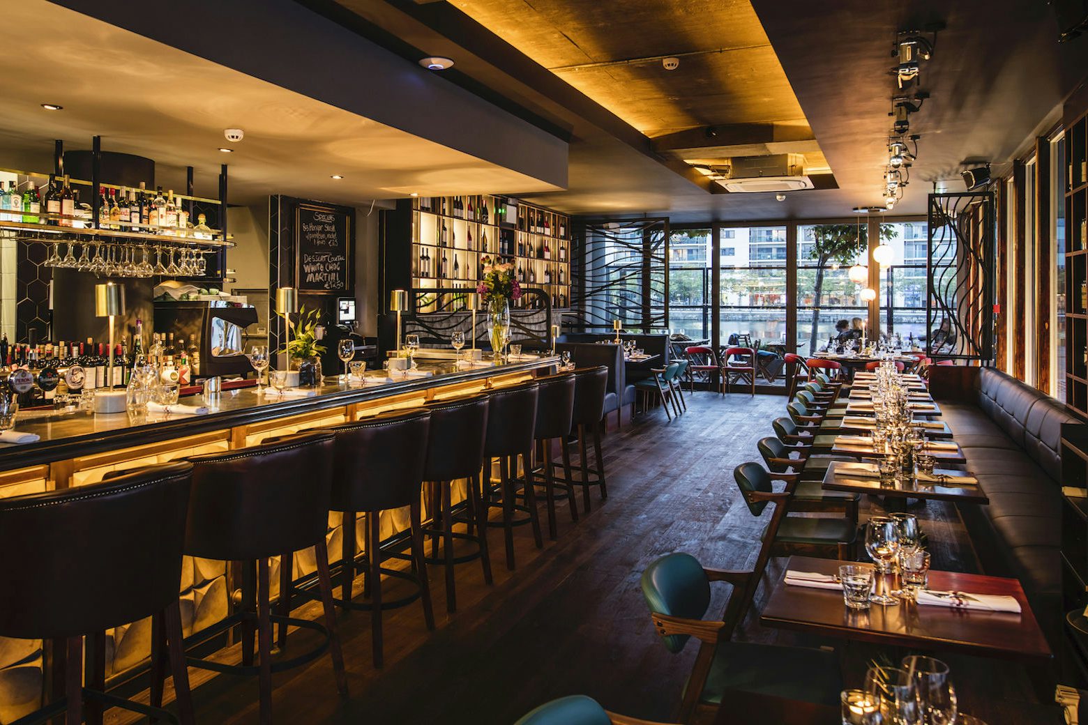 The Dining Room at Charlotte Quay 3D tour