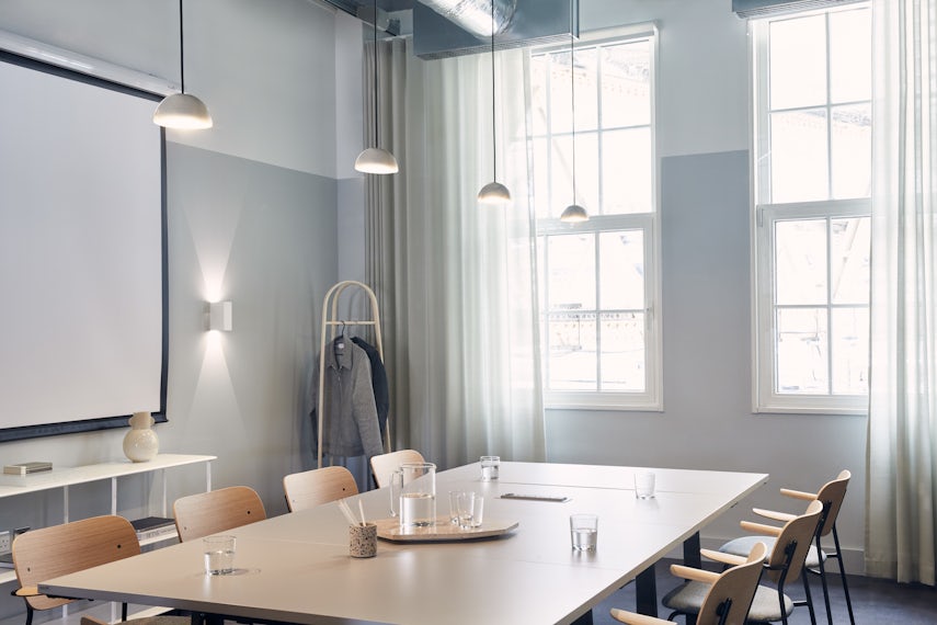 Meeting Room 7 0