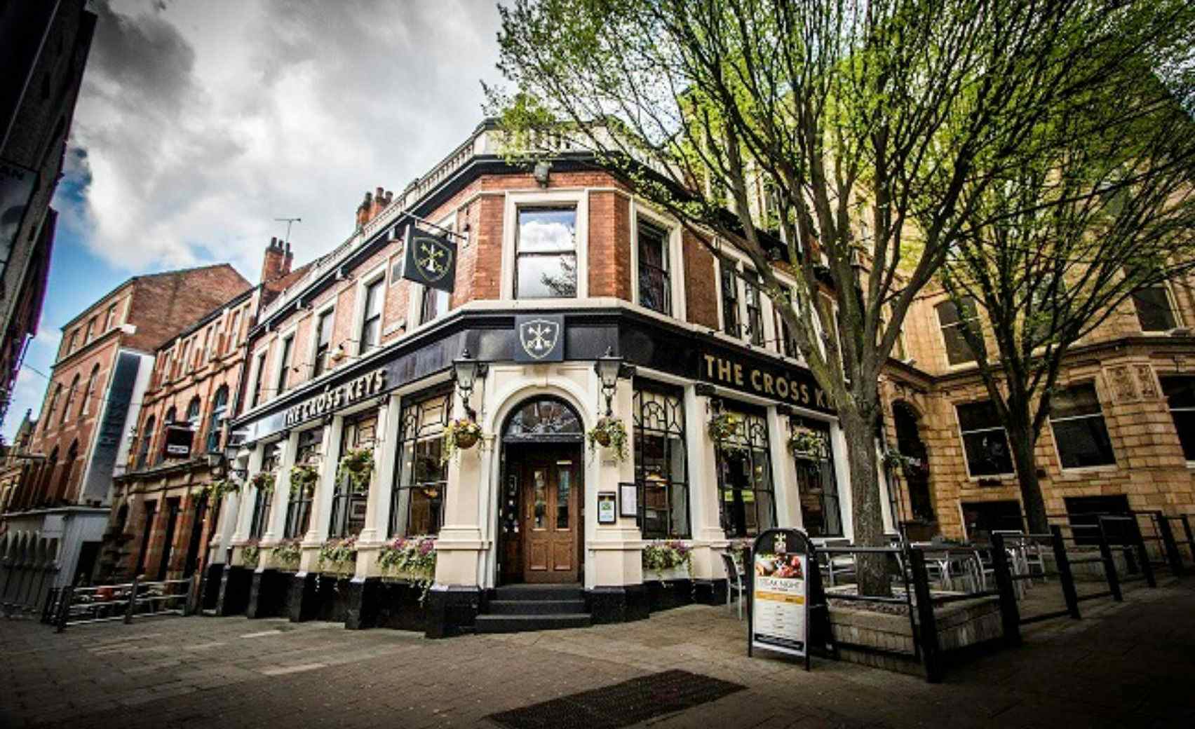 The Alice in Wonderland Room 3