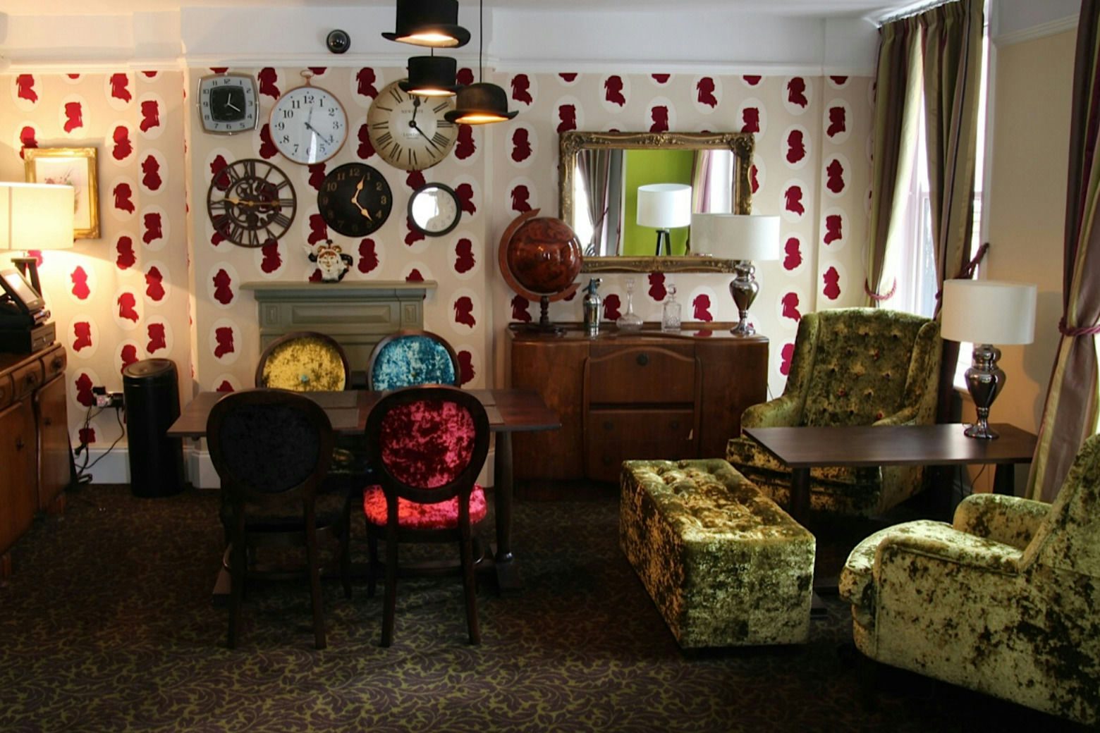 The Alice in Wonderland Room 5