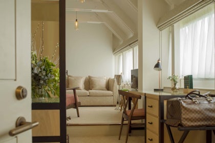 The Oak 6