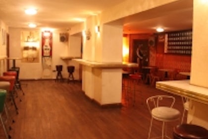 Whole Venue (Bar and Lounge/Cocktail Bar) 3