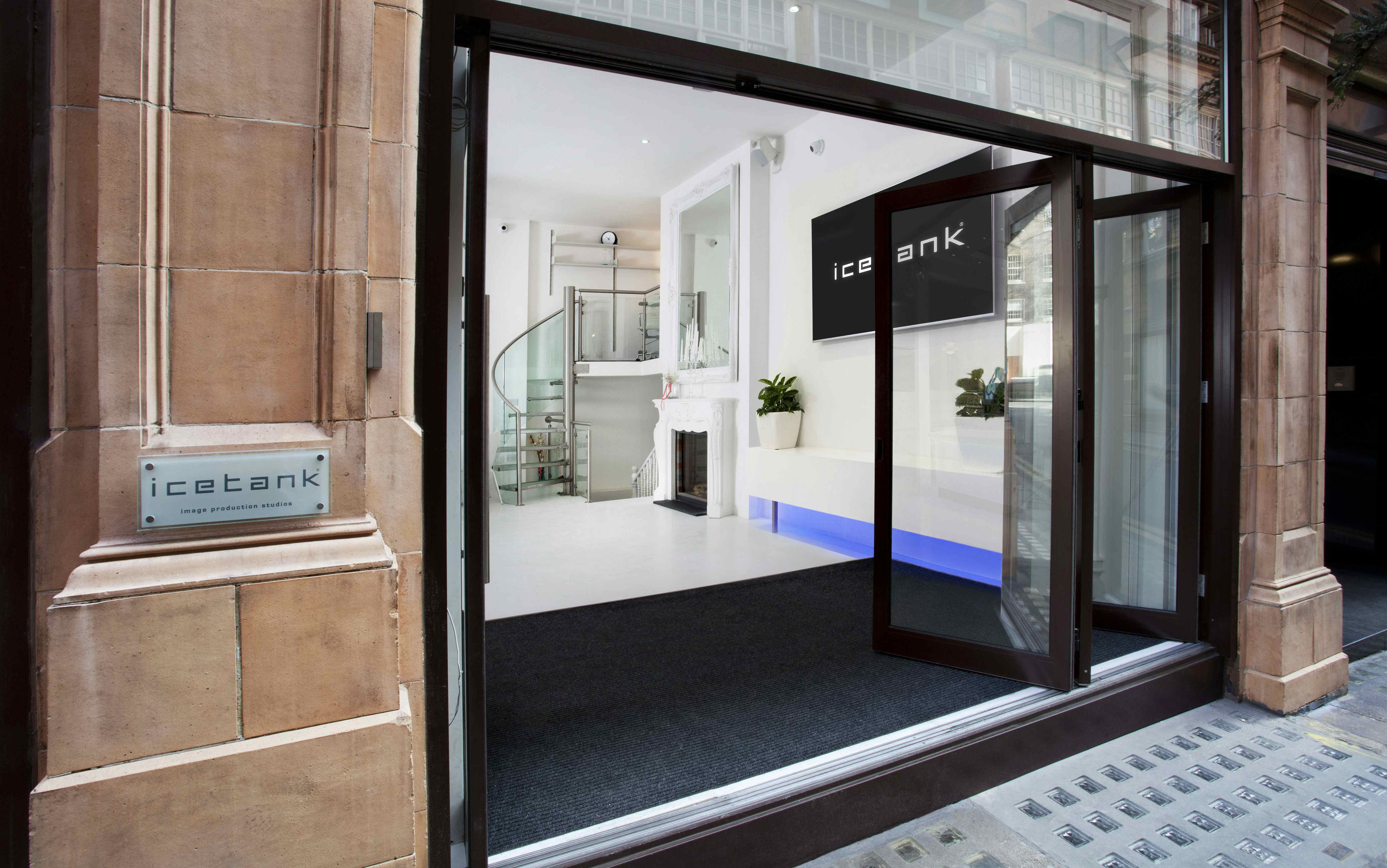 Exclusive Blank Canvas Venue Hire 3