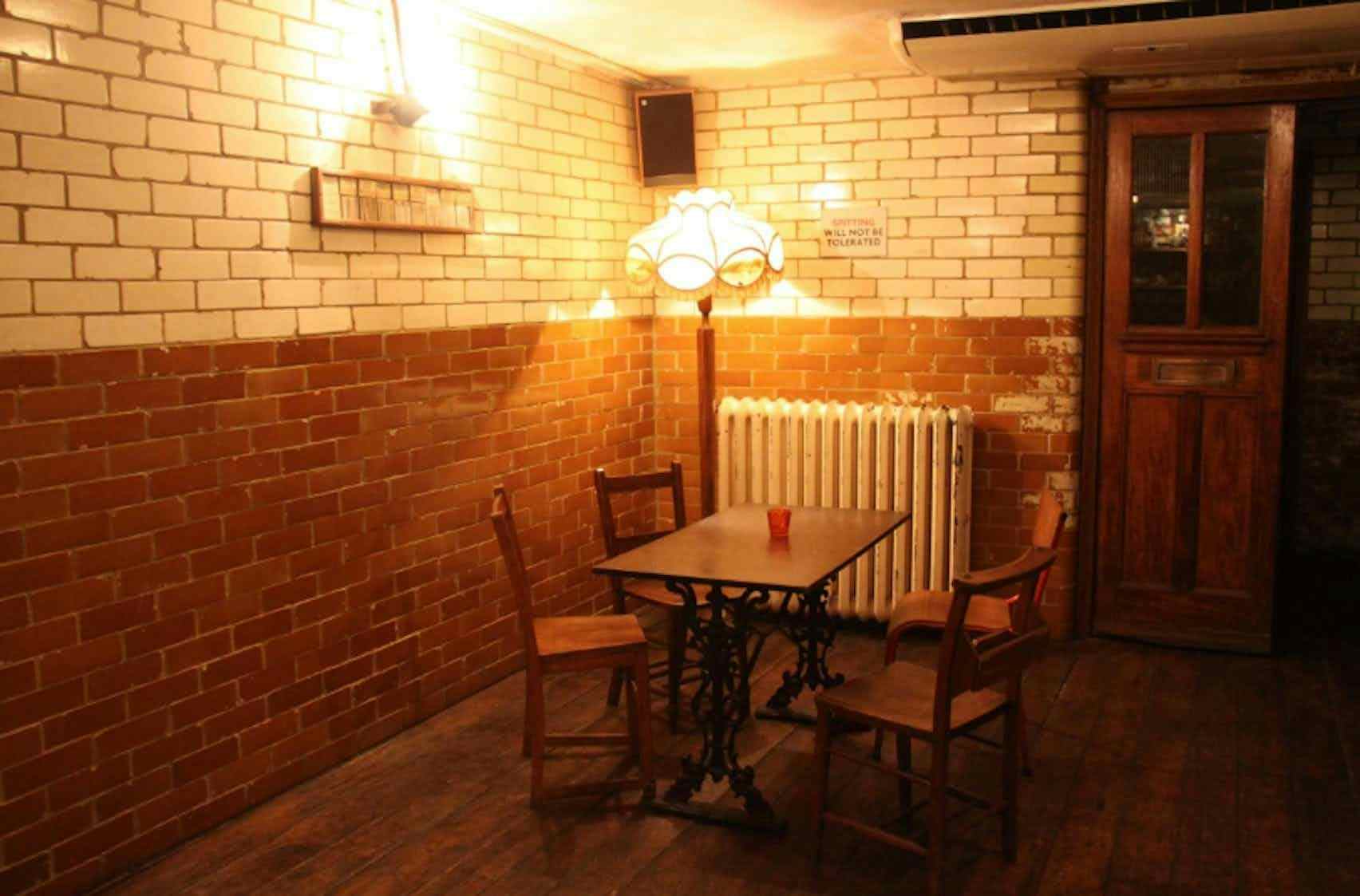 Ruby's Bar and Lounge 3