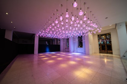 Atrium 13