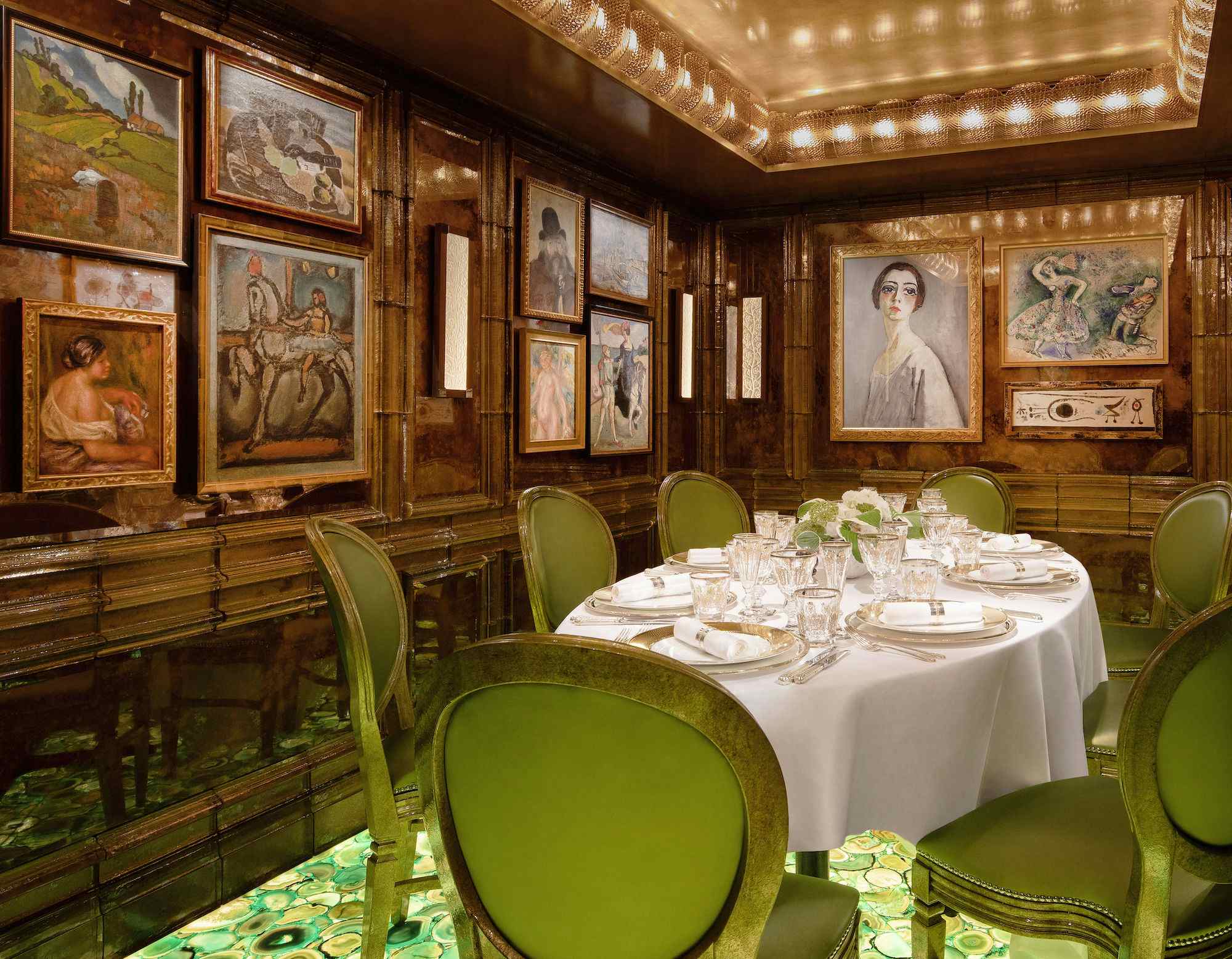 The Platinum Arowana Room 2