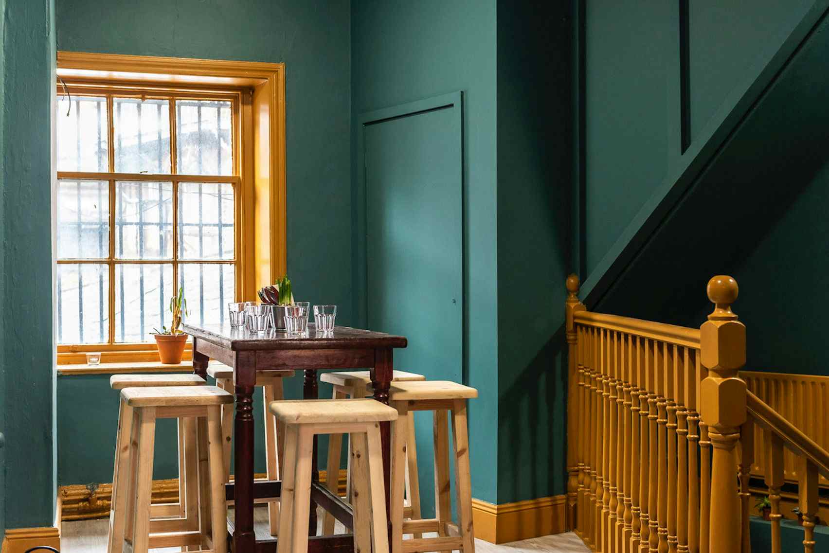 Juanitos on 35 Drury 1