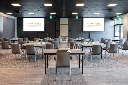 Meeting Room 8+9 2