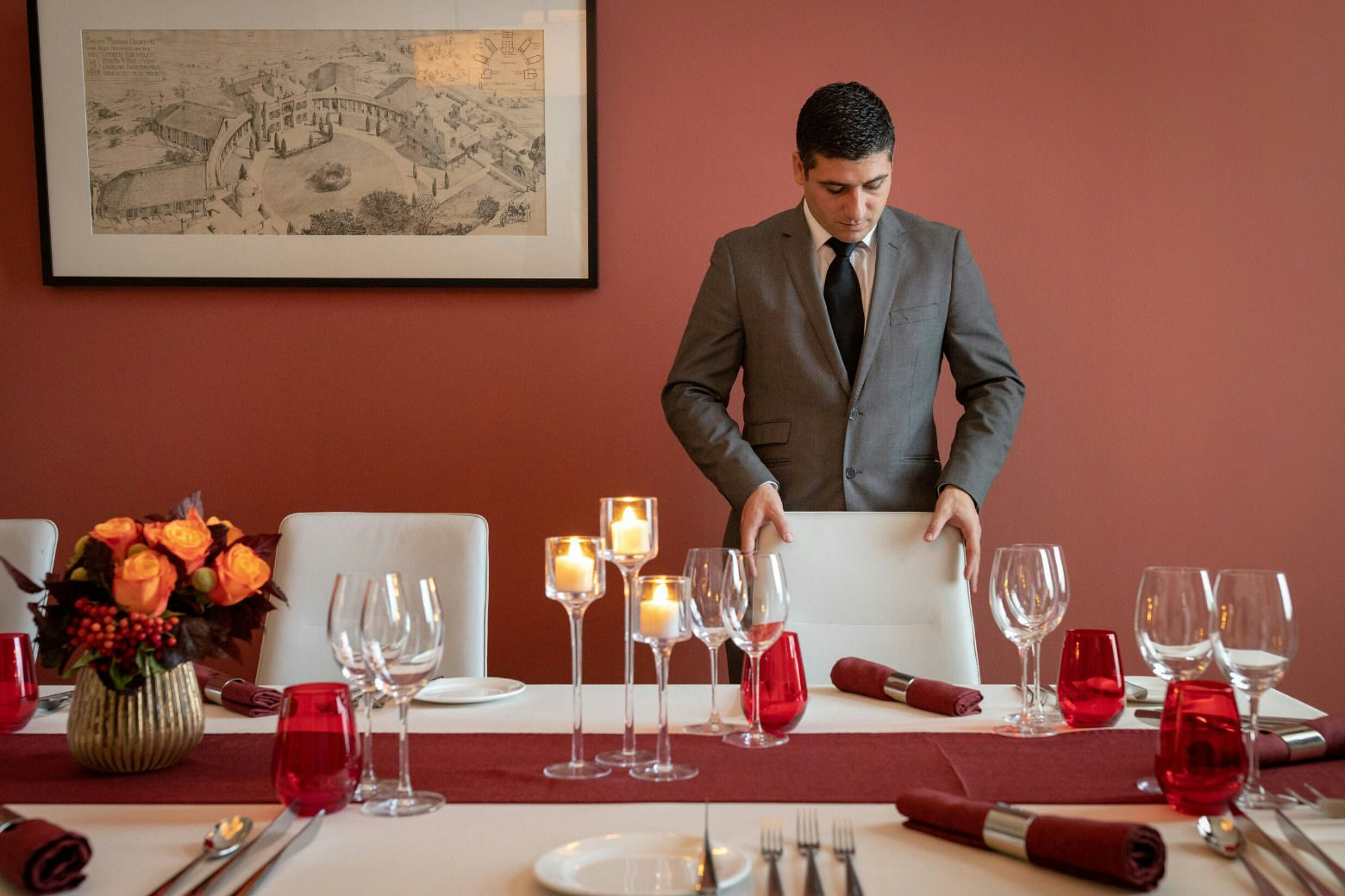 Beresford Pite, Heritage Room 1