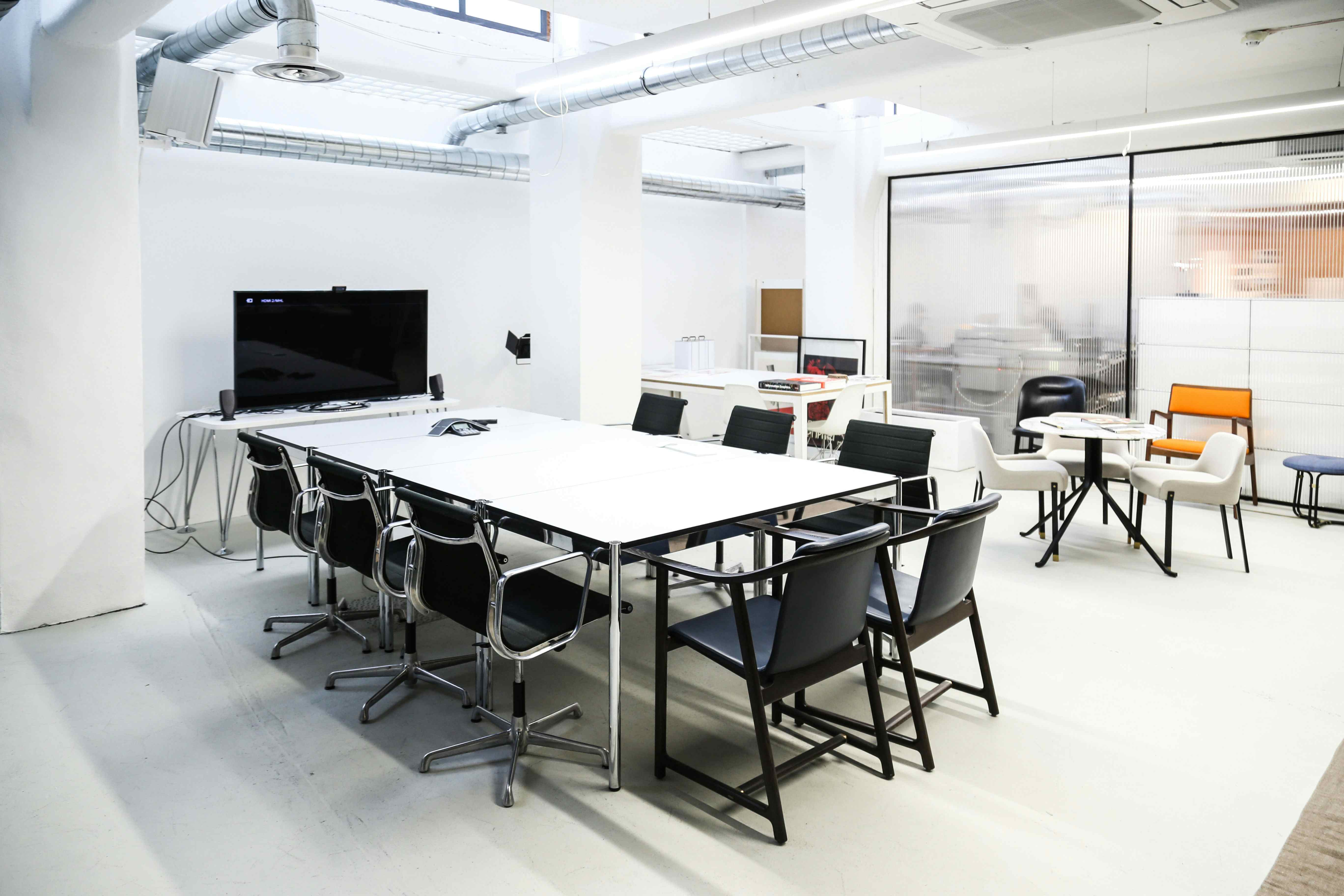 Industrial Creative Studio 7