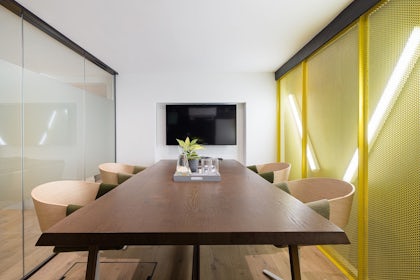 Meeting Room 4 1