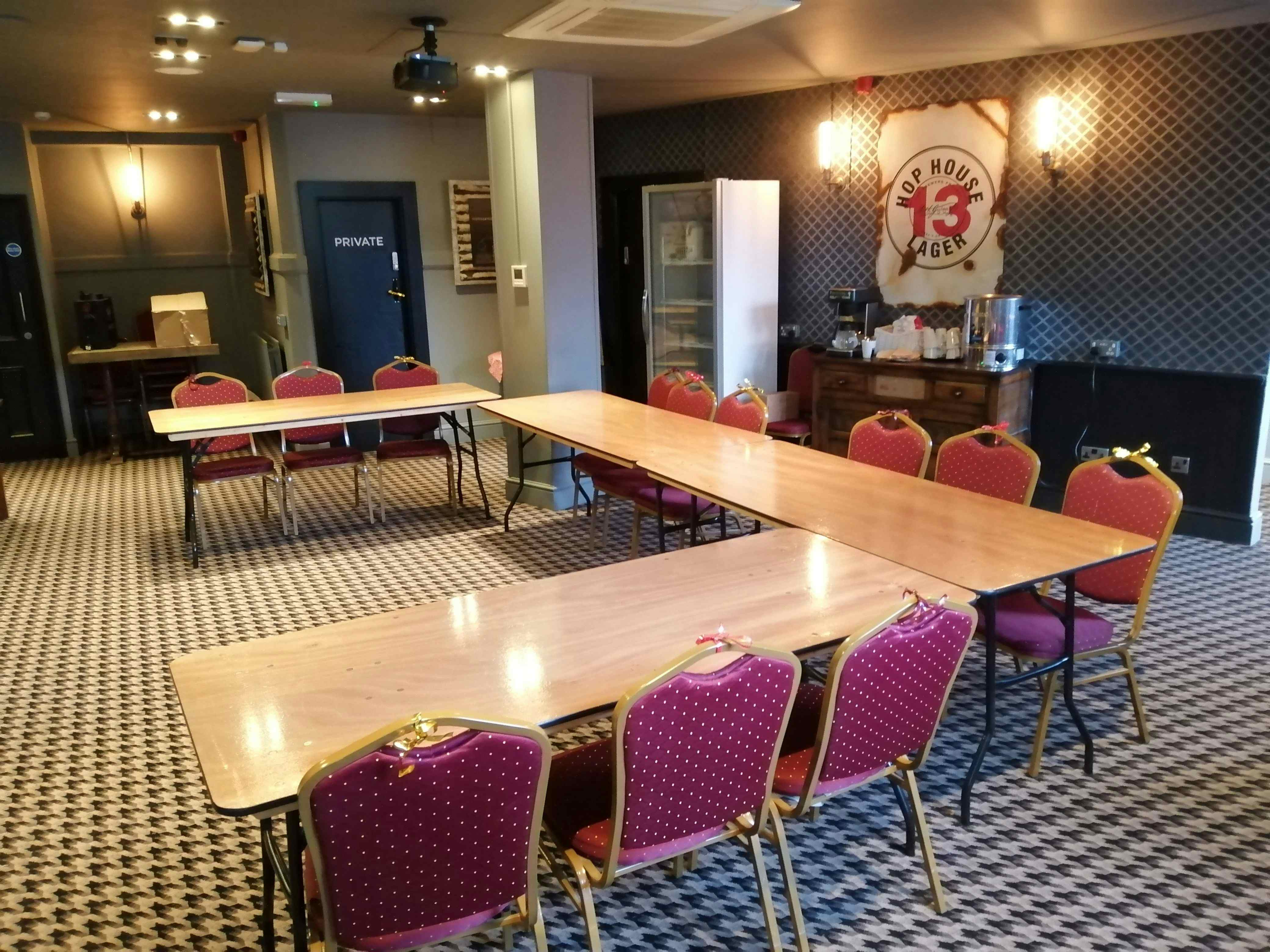 Book Function Room at O'Neill's Leeds. A Leeds Venue for Hire HeadBox
