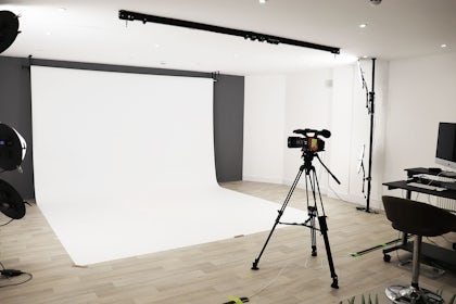 Casting & Photographic Studio 2