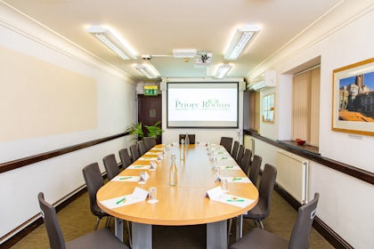 Lloyd Room 1