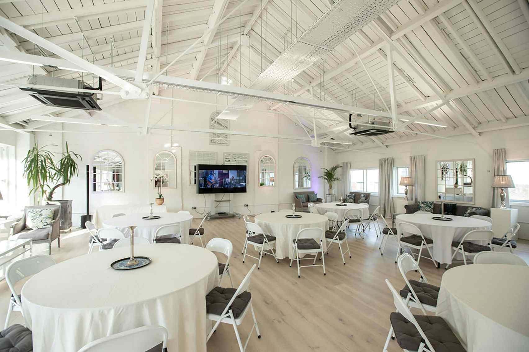 The New White Loft 15