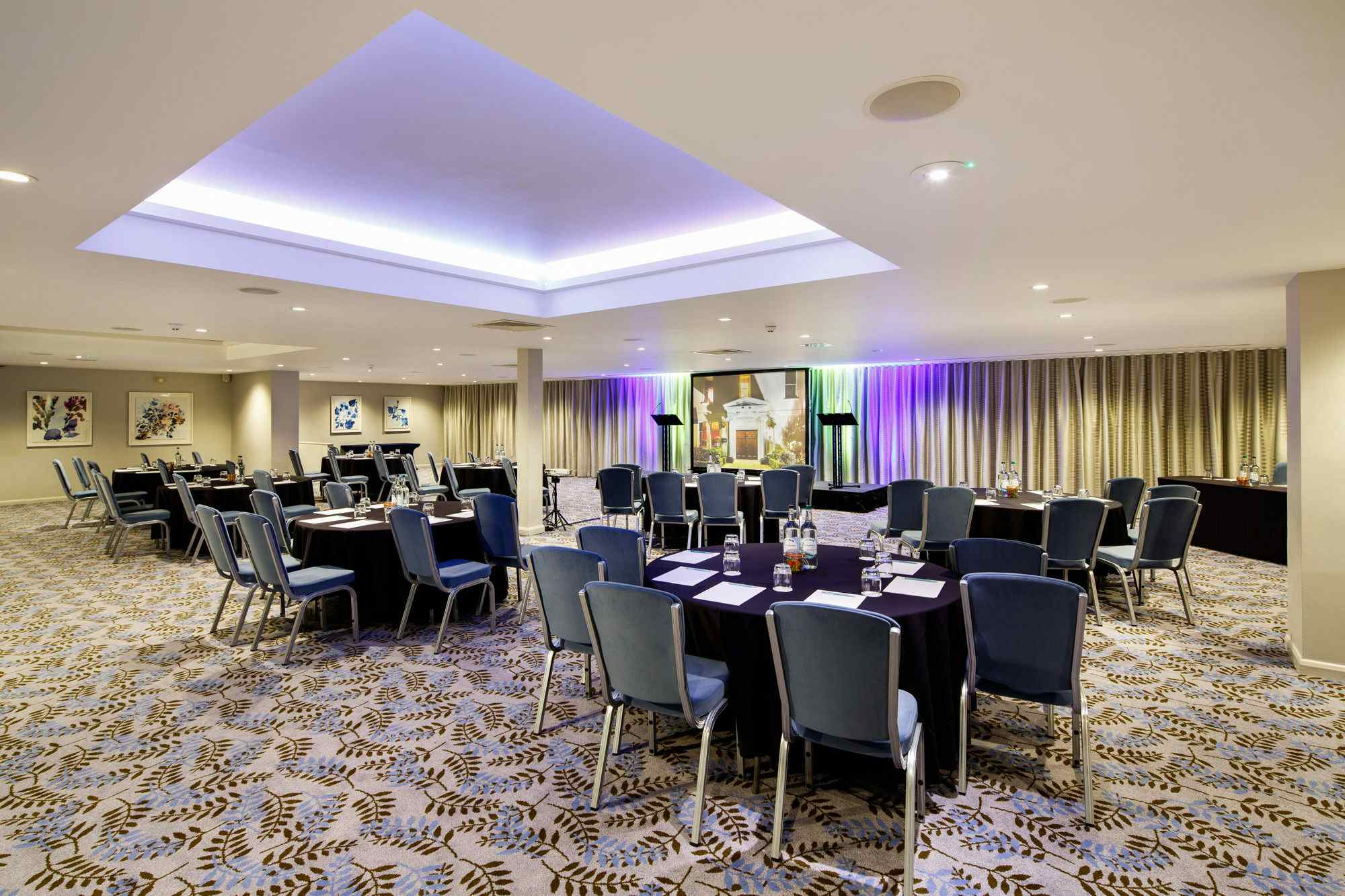 Lakeside Suite, Mercure Gloucester Bowden Hall Hotel