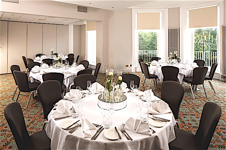 Presidential Suite **The Presidential Suite at Mercure Gloucester Bowden Hall Hotel is a stylish event venue for hire in Gloucester.**
The Space holds up to 40 Guests in Theatre and Banquet layout and has private din