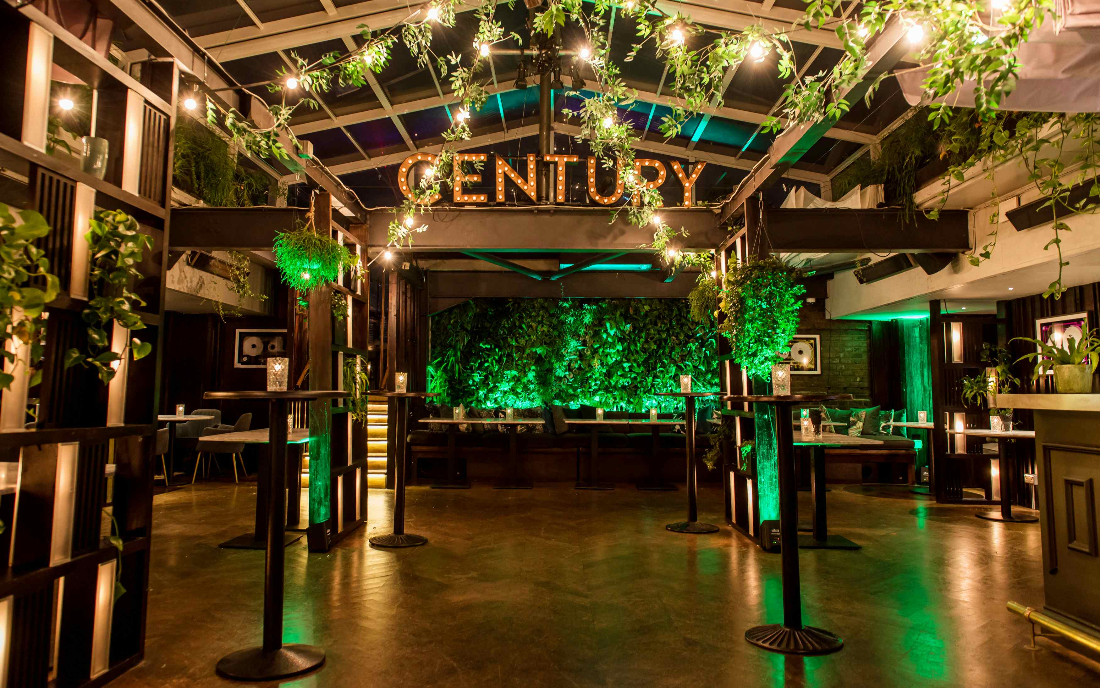 Century Club - A London Roof Terrace for Hire – HeadBox