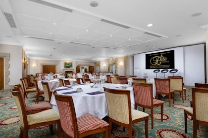 Lea Suite 1