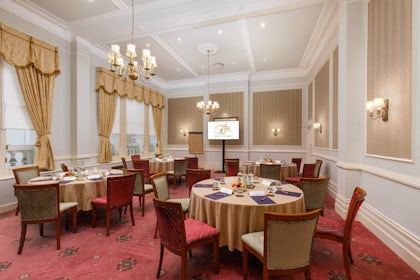 Arundel Room 1